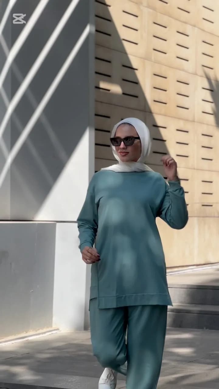 ترينينج / طقم رياضة للمحجبات – فيروزي/تيل
