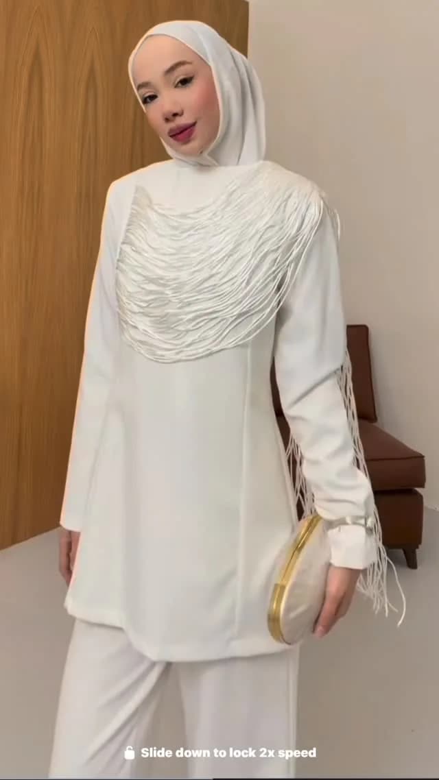 طقم رسمي مميز للعيد او التخرج – أبيض