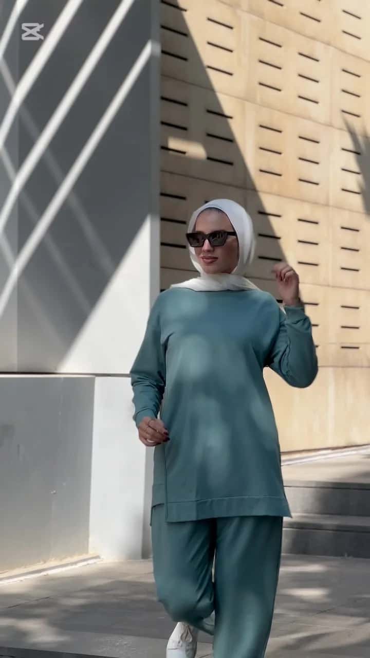 ترينينج / طقم رياضة للمحجبات – فيروزي/تيل