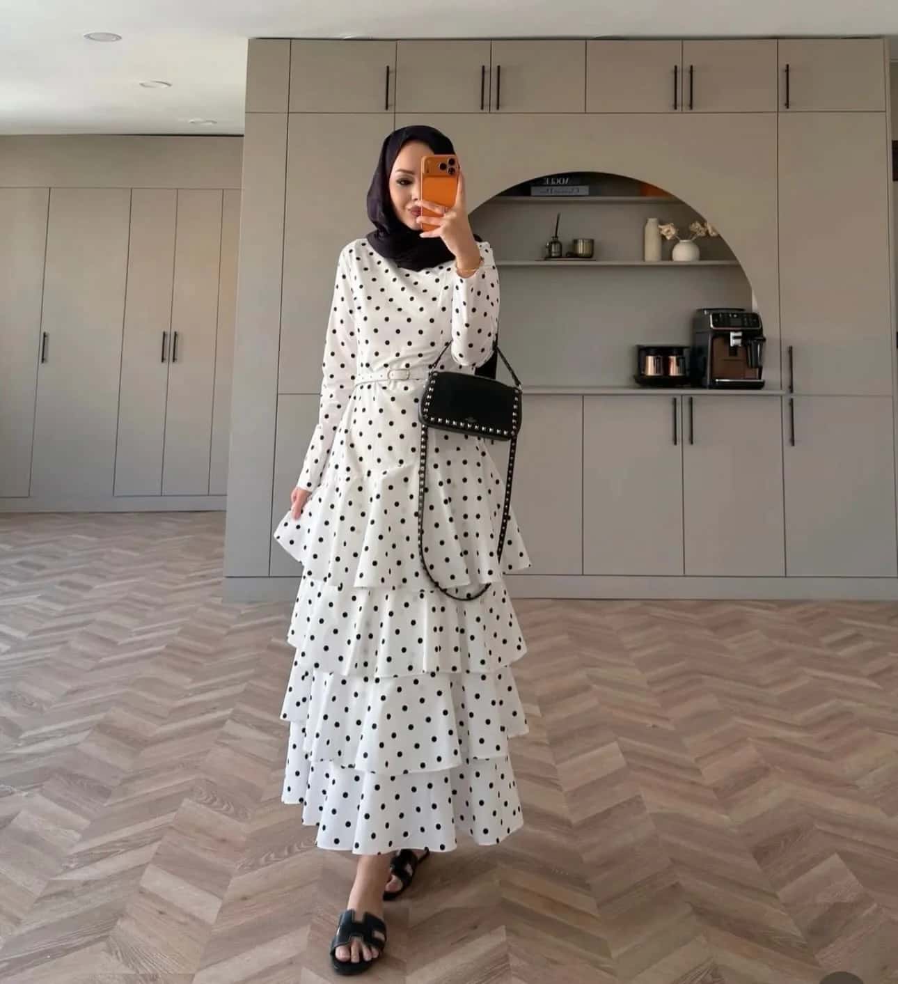 فستان polka dot – أبيض بنقط سوداء